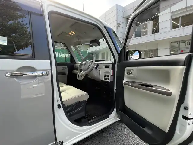 ダイハツ ムーヴ キャンバス G メイクアップ リミテッド　SAⅢ 東京都 2020(令2)年 2.7万km パールホワイトⅢ/スムースグレーマイカメタリック 2トーン ストライプスカラー/・ボディ色スムースグレーマイカメタリックツートーン/全方位カメラ/純正メモリナビ(NMZK-W72D)/(Bluetooth/フルセグTV/CD/DVD/USB/ipod)/前後方ドライブレコーダー(DRV-MR760)/両側パワースライドドア/寒冷地仕様/スマートアシスト/・衝突回避支援ブレーキ機能/・衝突警報機能/・車線逸脱警報機能/・誤発進抑制制御機能/・先行車発進お知らせ機能/・オートハイビーム/LEDヘッドランプ/アイドリングストップ/オートライト/オートエアコン/ETC/純正フロアマット/コーナーセンサー/保証書/取扱説明書/スペアキー