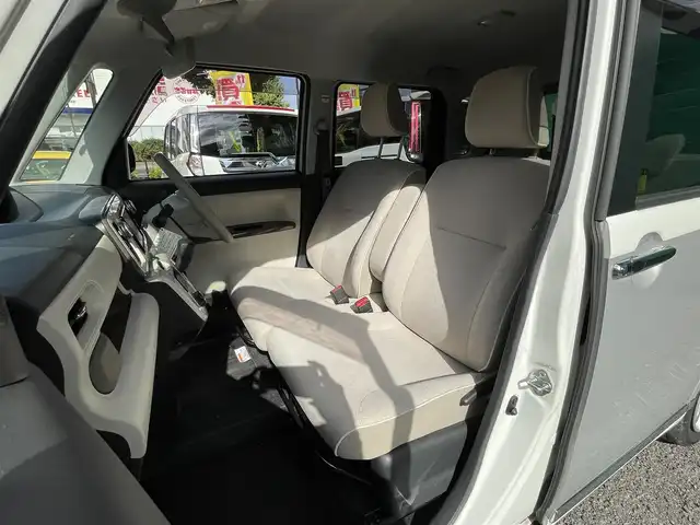 ダイハツ ムーヴ キャンバス G メイクアップ リミテッド　SAⅢ 東京都 2020(令2)年 2.7万km パールホワイトⅢ/スムースグレーマイカメタリック 2トーン ストライプスカラー/・ボディ色スムースグレーマイカメタリックツートーン/全方位カメラ/純正メモリナビ(NMZK-W72D)/(Bluetooth/フルセグTV/CD/DVD/USB/ipod)/前後方ドライブレコーダー(DRV-MR760)/両側パワースライドドア/寒冷地仕様/スマートアシスト/・衝突回避支援ブレーキ機能/・衝突警報機能/・車線逸脱警報機能/・誤発進抑制制御機能/・先行車発進お知らせ機能/・オートハイビーム/LEDヘッドランプ/アイドリングストップ/オートライト/オートエアコン/ETC/純正フロアマット/コーナーセンサー/保証書/取扱説明書/スペアキー