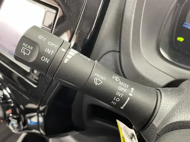 日産 ノート e－パワー X 大分県 2017(平29)年 7.1万km スーパーブラック 衝突軽減ブレーキ/純正ナビ/（フルセグ/CD/DVD/Bluetooth）/バックカメラ/ETC/オートライト/ヘッドライトレベライザー/ステアリングスイッチ/電動格納ミラー/純正アルミホイール/スマートキープッシュスタート