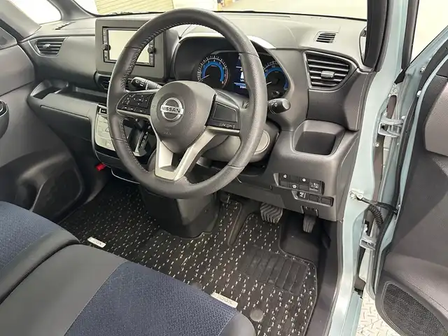 日産 ルークス ハイウェイスター Gターボ 兵庫県 2023(令5)年 5.2万km アッシュブラウン/ソーダブルー 純正メモリナビ(CD/SD/Bluetooth/フルセグ)/全方位カメラ/片側パワースライドドア/エマージェンシーブレーキ/前後コーナーセンサー/オートライト/オートマチックハイビーム/LEDヘッドライト/LEDフォグライト/アイドリングストップ/純正15インチアルミホイール/純正フロアマット/ヘッドライトレベライザー/レーンキープアシスト