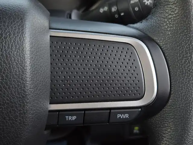 ダイハツ タフト G クロムベンチャー 鹿児島県 2021(令3)年 4.8万km スプラッシュブルーM 純正ＳＤナビ（ＮＳＺＮ－Ｙ７１ＤＳ）　/純正ドライブレコーダー　/パノラマルーフ　/ビルトインＥＴＣ　/Ｂｌｕｅｔｏｏｔｈオーディオ　/フルセグテレビ　/Ｄ＋Ｎ席シートヒーター　/パノラマモニター　/ルーフレール/前後コーナーセンサー/純正アルミホイール(15インチ)/横滑り防止装置/プッシュスタート/スマートキー/LEDヘッドライト/エアバック(W+サイド)