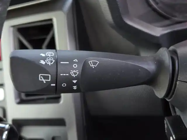 ダイハツ タフト G クロムベンチャー 鹿児島県 2021(令3)年 4.8万km スプラッシュブルーM 純正ＳＤナビ（ＮＳＺＮ－Ｙ７１ＤＳ）　/純正ドライブレコーダー　/パノラマルーフ　/ビルトインＥＴＣ　/Ｂｌｕｅｔｏｏｔｈオーディオ　/フルセグテレビ　/Ｄ＋Ｎ席シートヒーター　/パノラマモニター　/ルーフレール/前後コーナーセンサー/純正アルミホイール(15インチ)/横滑り防止装置/プッシュスタート/スマートキー/LEDヘッドライト/エアバック(W+サイド)