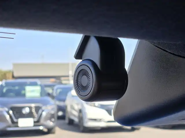 ダイハツ タフト G クロムベンチャー 鹿児島県 2021(令3)年 4.8万km スプラッシュブルーM 純正ＳＤナビ（ＮＳＺＮ－Ｙ７１ＤＳ）　/純正ドライブレコーダー　/パノラマルーフ　/ビルトインＥＴＣ　/Ｂｌｕｅｔｏｏｔｈオーディオ　/フルセグテレビ　/Ｄ＋Ｎ席シートヒーター　/パノラマモニター　/ルーフレール/前後コーナーセンサー/純正アルミホイール(15インチ)/横滑り防止装置/プッシュスタート/スマートキー/LEDヘッドライト/エアバック(W+サイド)