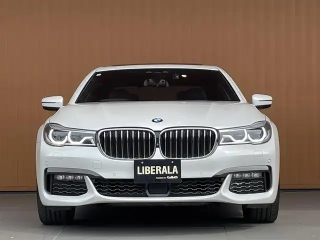 ＢＭＷ ７４０ｄ xDrive Mスポーツ 愛知県 2018(平30)年 5.7万km ミネラルホワイト リヤエンター　/レーザーライト　/黒革　/ＳＲ　/ハーマンカードン　/フットトランク　/純正２０ＡＷ　/ディスプレイキー　/ＨＵＤ　/インテリジェントセーフティ　/ＡＣＣ　　/全席シートベンチレーション　/ハンドルヒーター