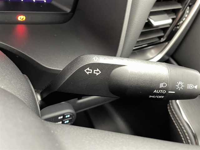 日産 エクストレイル X e－4ORCE 熊本県 2022(令4)年 2.6万km 白 ワンオーナー/４WD/純正ナビ（ＡｐｐｌＣａｒＰｌａｙ・ＡｎｄｒｏｉｄＡｕｔｏ・ＢＴ・フルセグ・ＵＳＢ）/全周囲カメラ　/純正前後ドライブレコーダー　/レーダークルーズコントロール/ビルトインＥＴＣ　/前後クリアランスソナー　/プロパイロット/ダウンヒルアシスト　/パワーバックドア/ブラインドスポットモニター/前席シートヒーター/前席パワーシート/ステアリングヒーター/純正フロアマット/純正１８インチAW/オートライト/LEDヘッドライト/スマートキー/プッシュスタート/スペアキー1本/保証書/取扱説明書