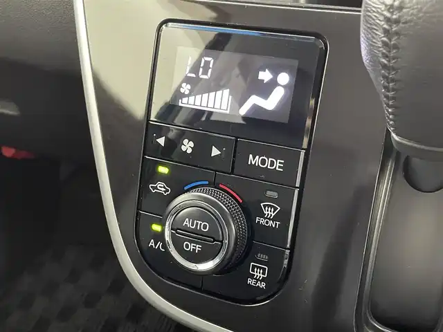 ダイハツ ムーヴ カスタム RS ハイパー SAⅢ 群馬県 2017(平29)年 4.6万km ブラックマイカメタリック/レーザーブルークリスタルシャイン 2トーン ダイヤトーンサウンドナビ７型Ｗ（ＣＤ．ＤＶＤ．ＢＴ．ＳＤ．ＯＳＢ．フルセグ）　Ｂモニター　スマアシ３　衝突軽減　レーンキープ　オートハイビーム　ＬＥＤヘッド　ＥＴＣ　シートヒーター　オートリトラクター　純正アルミ