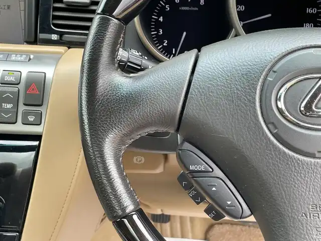 レクサス ＳＣ 430 宮崎県 2006(平18)年 4万km コスモシルバー マークレビンソン　レザーシート　純正ナビ　ＥＴＣ　クルーズコントロール　ＨＩＤオートライト　純正１８ＡＷ