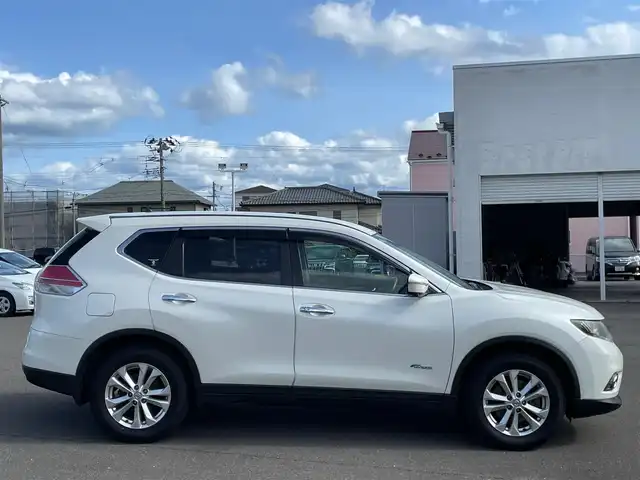 日産 エクストレイル ハイブリッド 20X エマージェンシーブレーキ 宮城県 2015(平27)年 10.2万km ブリリアントホワイトパール (株)IDOMが運営する【じしゃロン仙台店】の自社ローン専用車両になりますこちらは現金またはオートローンご利用時の価格です。自社ローンご希望の方は別途その旨お申付け下さい/エマージェンシーブレーキ/SDナビ/フルセグ/Bluetooth/アラウンドビュー/ETC/クリアランスソナー/LEDヘッドライト