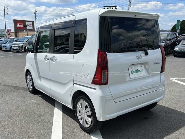 ダイハツ タント X 岐阜県 2019(令1)年 8.1万km シャイニングホワイトパール 登録時走行距離80746km/純正7型ナビ/Blue tooth/CD/DVD/iPod/SDミュージックサーバー可　/全方位カメラ　/フルセグテレビ　/両側パワースライドドア/スマートアシスト　/コーナーセンサー前後　/ドライブレコーダー前後　/ＬＥＤヘッドライト　/オートライト/プッシュスタート/スマートキー　/スペアキー１本　/ビルトインＥＴＣ/シートヒーター前席　/純正フロアマット/フルフラットシート/エアバッグW/カーテンエアバッグ