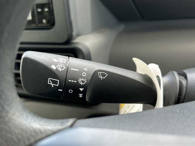 ダイハツ タント X 岐阜県 2019(令1)年 8.1万km シャイニングホワイトパール 登録時走行距離80746km/純正7型ナビ/Blue tooth/CD/DVD/iPod/SDミュージックサーバー可　/全方位カメラ　/フルセグテレビ　/両側パワースライドドア/スマートアシスト　/コーナーセンサー前後　/ドライブレコーダー前後　/ＬＥＤヘッドライト　/オートライト/プッシュスタート/スマートキー　/スペアキー１本　/ビルトインＥＴＣ/シートヒーター前席　/純正フロアマット/フルフラットシート/エアバッグW/カーテンエアバッグ