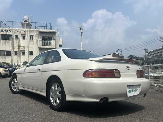 トヨタ ソアラ 2．5GT－T 宮崎県 1998(平10)年 7.4万km ホワイトパールマイカ ワンオーナー/純正CD/CS/純正16インチアルミホイール/純正リアスポイラー/純正フォグランプ/革巻きステアリング/純正フロアマット/純正ＥＴＣ/電動格納ドアミラー