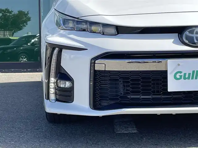 トヨタ プリウス ＰＨＶ S GRスポーツ 和歌山県 2018(平30)年 8.1万km ホワイトパールクリスタルシャイン 純正9インチナビ/フルセグTV/Bluetooth/CD/SD/USB/HDMI/バックカメラ/ビルトインETC2.0/純正ドライブレコーダー/トヨタセーフティセンス/レーダークルーズコントロール/先行車発進お知らせ/革巻きステアリング/ステアリングスイッチ/ハーフレザーシート/前席シートヒーター/LEDヘッドライト/フォグランプ/オートライト/オートハイビーム/純正18インチAW/純正フロアマット/ラゲッジマット/トノカバー/社外ツィーター/プッシュスタート/スマートキー/スペアキー/取扱説明書/充電ケーブル有
