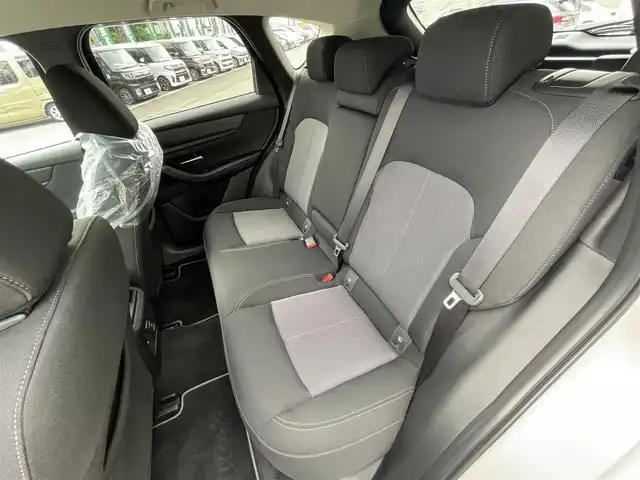 マツダ ＣＸ－６０ XD Sパッケージ 愛媛県 2023(令5)年 1.3万km プラチナクォーツメタリック 純正12.3型ナビ/全周囲カメラ/アダプティブクルーズコントロール/前後ドライブレコーダー/ブラインドスポットモニター/D席シートメモリー機能/電動リアゲート/ワイヤレス充電/クリアランスソナー/リバース連動サイドミラー/前席シートヒーター/ステアリングヒーター/ヘッドアップディズプレイ/電格ミラー/電動パーキングブレーキ/ステアリングヒーター/HDMI/タイプC入力端子/ETC/現状サマー(純正AW)(235/60/R18)/YOKOHAMA ADVAN V61/禁煙車