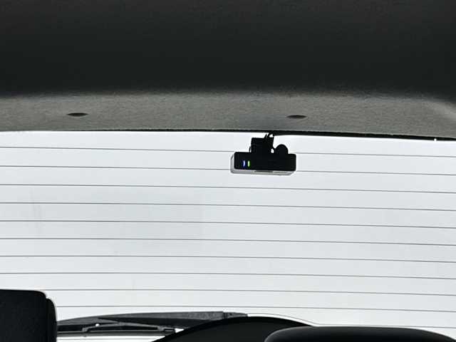 スズキ ＳＸ４ Ｓクロス 沖縄県 2018(平30)年 6.4万km エナジェティックレッドパール 禁煙車　/純正7インチナビ/（ＢＴ，フルセグ，ＣＤ／ＤＶＤ，ＡＭ／ＦＭ）　/４ＷＤ　/クルーズコントロール　/パドルシフト　/コーナーセンサー　/ＥＴＣ　/前後ドライブレコーダー　/オートライト　/ＤＵＡＬエアコン　/前席シートヒーター/ヒーテッドドアミラー　/ルーフレール/純正フロアマット/ドアバイザー/センターデフロック/スペアキー