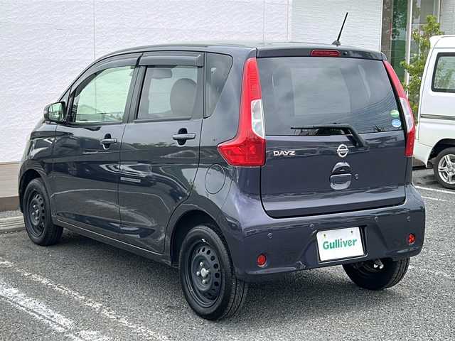 日産 デイズ X 千葉県 2018(平30)年 1.3万km プレミアムパープルP ナビＭＭ３１８Ｄ－Ｗ　全方位カメラ　ＥＴＣ　ドラレコ　エマブレ　ＤＶＤ　ＢＴ　ＴＶ　前後センサー　ドアバイザー　フロアマット　スマートキー　プッシュスタート　横滑り防止 タッチパネルエアコン