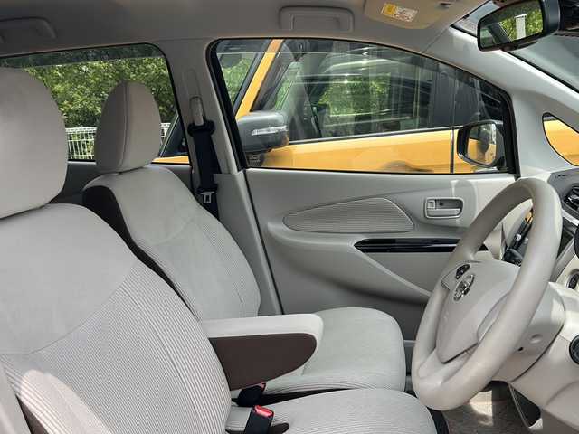 日産 デイズ X 千葉県 2018(平30)年 1.3万km プレミアムパープルP ナビＭＭ３１８Ｄ－Ｗ　全方位カメラ　ＥＴＣ　ドラレコ　エマブレ　ＤＶＤ　ＢＴ　ＴＶ　前後センサー　ドアバイザー　フロアマット　スマートキー　プッシュスタート　横滑り防止 タッチパネルエアコン