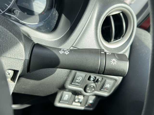 日産 ノート X DIG－S エマージェンシーB 静岡県 2014(平26)年 7.8万km ラディアントレッド 純正ナビ/・（Bluetooth/フルセグTV/CD/DVD/AUX/ラジオ）/主要装備/・エマージェンシーブレーキー/・レーンキープアシスト/・横滑り防止装置/・スーパーチャージャー/・アイドリングストップ/・バックカメラ/・マニュアルヘッドライトレベリング/・ドライブレコーダー/・ETC/・プッシュスタート/・ハロゲンヘッドライト/・社外フロアマット/・純正ホイールキャップ