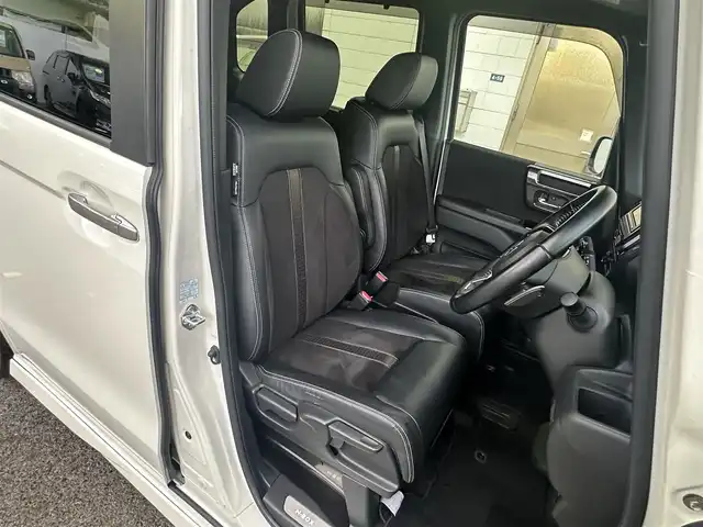 ホンダ Ｎ ＢＯＸ カスタム G EX ターボ ホンダセンシング 滋賀県 2018(平30)年 6.9万km プレミアムホワイトパールⅡ (株)IDOMが運営する【じしゃロン草津店】の自社ローン対象車両になります。こちらは現金ご利用時の価格です。自社ローンご希望の方は別途その旨お申付け下さい。