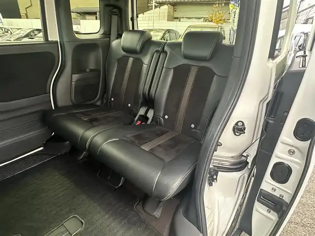 ホンダ Ｎ ＢＯＸ カスタム G EX ターボ ホンダセンシング 滋賀県 2018(平30)年 6.9万km プレミアムホワイトパールⅡ (株)IDOMが運営する【じしゃロン草津店】の自社ローン対象車両になります。こちらは現金ご利用時の価格です。自社ローンご希望の方は別途その旨お申付け下さい。