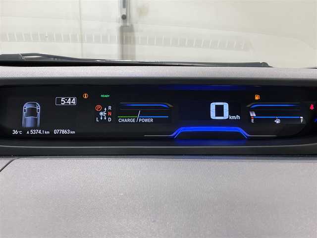 ホンダ フリード＋ ハイブリット クロスター 愛知県 2022(令4)年 7.8万km クリスタルブラックパール ワンオーナー/社外メモリナビ（AVIC-RL912）/・AM/FM/CD/DVD/Bluetooth/・フルセグテレビ/衝突軽減ブレーキ/レーンキープアシスト/追従付きクルーズコントロール/オートエアコン/オートライト/純正15インチアルミホイル/LEDヘッドライト/バックカメラ/クリアランスソナー/スマートキー/プッシュスタートボタン/スペアキー/シートヒーター（D席＋N席）/純正フロアマット/保証書/取扱説明書