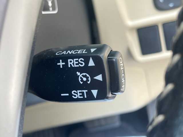 トヨタ ＳＡＩ S Cパッケージ 福岡県 2016(平28)年 8.4万km ホワイトパールクリスタルシャイン 純正SDナビ(NSZT-W64)/FM/AM/CD/DVD/SD/BT/フルセグTV/バックカメラ/クルーズコントロール/パワーシート/プッシュスタート/ETC/ステアリングスイッチ/オートライト/フォグランプ/純正フロアマット/ドアバイザー/純正アルミホイール