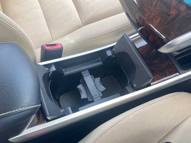 トヨタ ＳＡＩ S Cパッケージ 福岡県 2016(平28)年 8.4万km ホワイトパールクリスタルシャイン 純正SDナビ(NSZT-W64)/FM/AM/CD/DVD/SD/BT/フルセグTV/バックカメラ/クルーズコントロール/パワーシート/プッシュスタート/ETC/ステアリングスイッチ/オートライト/フォグランプ/純正フロアマット/ドアバイザー/純正アルミホイール