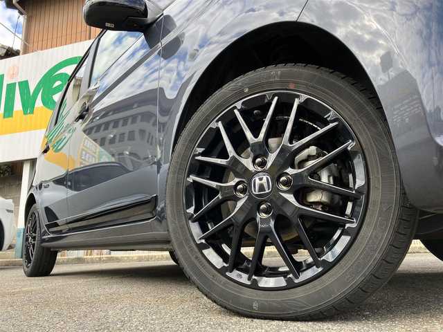 ホンダ Ｎ ＯＮＥ RS 福井県 2023(令5)年 2万km メテオロイドグレーメタリック 6速マニュアル/ターボ車/無限マフラー/無限エアクリーナー/無限フロアマット/ホンダセンシング/・衝突軽減ブレーキ(CMBS)/・路外逸脱抑制機能/・歩行者事故低減ステアリング/・アダプティブクルーズコントロール/・車線維持支援システム(LKAS)/・先行車発進お知らせ機能/・標識認識機能/・オートハイビーム/・パーキングセンサーシステム/オートブレーキホールド/スマートキー/スペアキー/プッシュスタート/前席シートヒーター/純正メモリナビ/・CD/SD/USB/Bluetooth/バックカメラ/USBポート/LEDヘッドライト/LEDフォグライト/オートライト/ウィンカーミラー/オートリトラクタブルミラー/革巻ステアリング/ステアリングスイッチ/ヘッドライトレベライザー/プライバシーガラス/サイド/カーテンエアバックHDDナビ