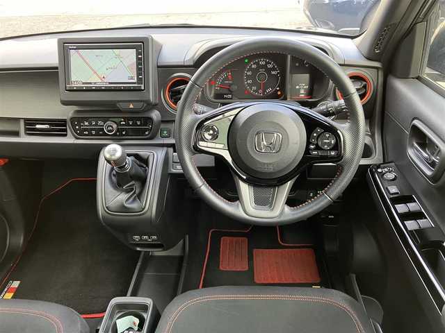 ホンダ Ｎ ＯＮＥ RS 福井県 2023(令5)年 2万km メテオロイドグレーメタリック 6速マニュアル/ターボ車/無限マフラー/無限エアクリーナー/無限フロアマット/ホンダセンシング/・衝突軽減ブレーキ(CMBS)/・路外逸脱抑制機能/・歩行者事故低減ステアリング/・アダプティブクルーズコントロール/・車線維持支援システム(LKAS)/・先行車発進お知らせ機能/・標識認識機能/・オートハイビーム/・パーキングセンサーシステム/オートブレーキホールド/スマートキー/スペアキー/プッシュスタート/前席シートヒーター/純正メモリナビ/・CD/SD/USB/Bluetooth/バックカメラ/USBポート/LEDヘッドライト/LEDフォグライト/オートライト/ウィンカーミラー/オートリトラクタブルミラー/革巻ステアリング/ステアリングスイッチ/ヘッドライトレベライザー/プライバシーガラス/サイド/カーテンエアバックHDDナビ