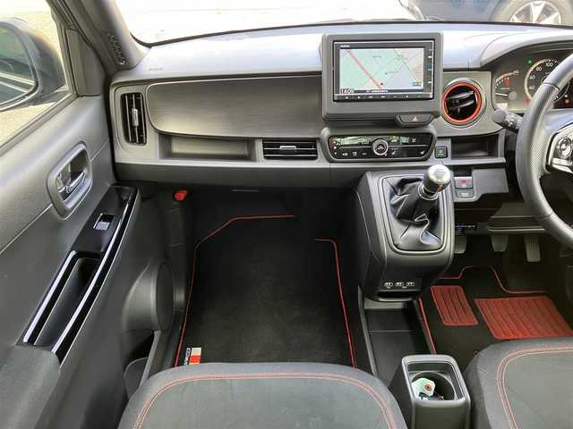 ホンダ Ｎ ＯＮＥ RS 福井県 2023(令5)年 2万km メテオロイドグレーメタリック 6速マニュアル/ターボ車/無限マフラー/無限エアクリーナー/無限フロアマット/ホンダセンシング/・衝突軽減ブレーキ(CMBS)/・路外逸脱抑制機能/・歩行者事故低減ステアリング/・アダプティブクルーズコントロール/・車線維持支援システム(LKAS)/・先行車発進お知らせ機能/・標識認識機能/・オートハイビーム/・パーキングセンサーシステム/オートブレーキホールド/スマートキー/スペアキー/プッシュスタート/前席シートヒーター/純正メモリナビ/・CD/SD/USB/Bluetooth/バックカメラ/USBポート/LEDヘッドライト/LEDフォグライト/オートライト/ウィンカーミラー/オートリトラクタブルミラー/革巻ステアリング/ステアリングスイッチ/ヘッドライトレベライザー/プライバシーガラス/サイド/カーテンエアバックHDDナビ