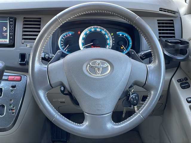 トヨタ アイシス プラタナ リミテッド 福島県 2008(平20)年 11.8万km ホワイトパールクリスタルシャイン 純正ナビ　ワンセグ　バックＣ　両側パワスラ　ＥＴＣ　パドルシフト　オートライト　電格ミラー　リモコンキー　スペアキー　ドアバイザー　フォグランプ　純正１６インチＡＷ装着　ＨＩＤヘッドライト　ＡＣＣ