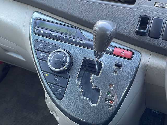 トヨタ アイシス プラタナ リミテッド 福島県 2008(平20)年 11.8万km ホワイトパールクリスタルシャイン 純正ナビ　ワンセグ　バックＣ　両側パワスラ　ＥＴＣ　パドルシフト　オートライト　電格ミラー　リモコンキー　スペアキー　ドアバイザー　フォグランプ　純正１６インチＡＷ装着　ＨＩＤヘッドライト　ＡＣＣ