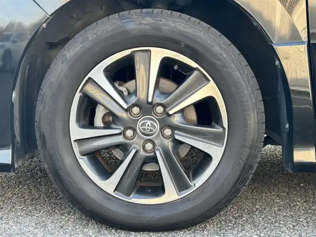 トヨタ ヴォクシー ZS 煌 静岡県 2018(平30)年 7.8万km ブラック ユーザー買取車両/ワンオーナー/純正SDナビ【NSZT-Y66T】/　フルセグTV/BT/純正16インチAW/クルーズコントロール/バックカメラ/ドライブレコーダー/アイドリングストップ/オートライト/オートマチックハイビーム/ETC/衝突軽減システム/USB端子/TVキャンセラー/プッシュスタート/スペアキー/フリップダウンモニター動作未確認