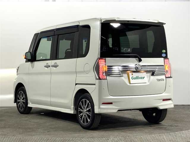 ダイハツ タント カスタム X トップED SA Ⅲ 大阪府 2018(平30)年 4.5万km パールホワイトⅢ 社外ナビ(フルセグ/DVD再生/Bluetooth) 衝突軽減 バックカメラ ETC 片側パワースライドドア シートヒーター レーンアシスト オートハイビーム 前後ドラレコ オートライト スマートキー