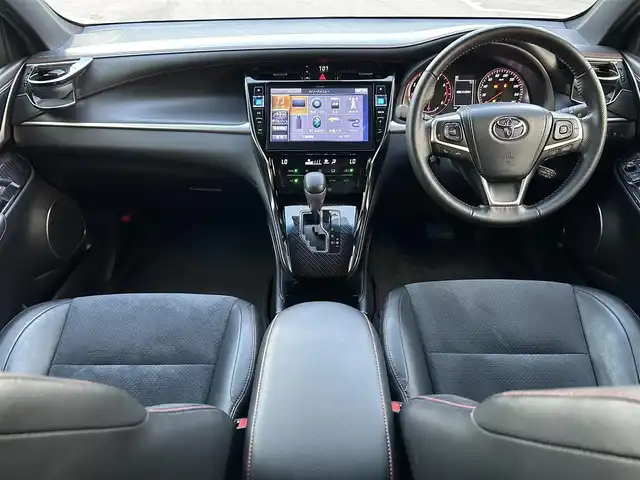 トヨタ ハリアー プレミアム 愛媛県 2019(令1)年 5.4万km ホワイトパールクリスタルシャイン 禁煙車/登録時走行距離：53762km/ETC/アルパインハリアー専用ナビ/TV/AM・FM/DVD/CD/BT/電動リアゲート/サンルーフ/ドライブレコーダー/クルーズコントロール/衝突軽減システム/LEDヘッドライト/バックカメラ/D席パワーシート/オートマチックハイビーム