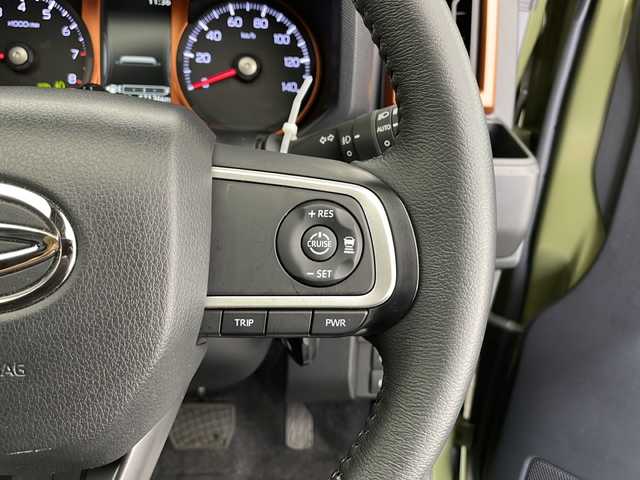ダイハツ タフト G ターボ 長野県 2021(令3)年 4.8万km フォレストカーキメタリック 4WD/ガラスルーフ/社外ナビ/Bluetooth/CD/DVDフルセグ/TV/バックカメラ/ETC/クルーズコントロール/横滑り防止/衝突被害軽減システム/前席シートヒーター/コーナーセンサー/純正15インチAW装着/社外AW付き4本冬タイヤ積込/純正ラバーマット/ドアバイザー/ルーフキャリア付き/ステアリングスイッチ/電格ミラー/LEDヘッドライト/スマートキー/スペアキー1本