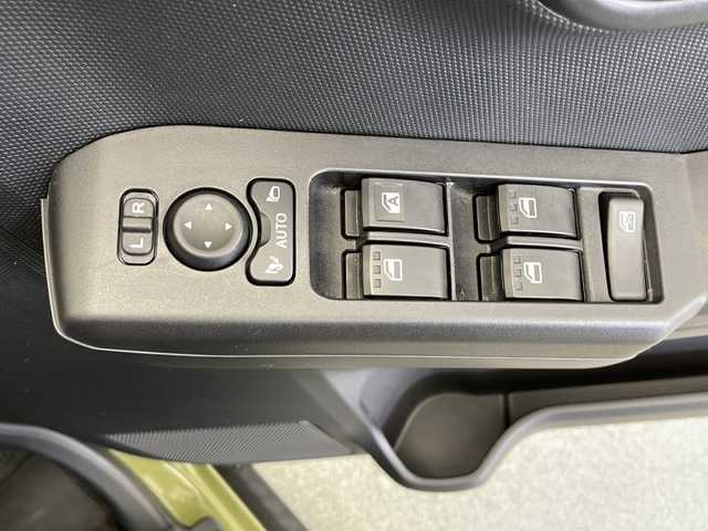 ダイハツ タフト G ターボ 長野県 2021(令3)年 4.8万km フォレストカーキメタリック 4WD/ガラスルーフ/社外ナビ/Bluetooth/CD/DVDフルセグ/TV/バックカメラ/ETC/クルーズコントロール/横滑り防止/衝突被害軽減システム/前席シートヒーター/コーナーセンサー/純正15インチAW装着/社外AW付き4本冬タイヤ積込/純正ラバーマット/ドアバイザー/ルーフキャリア付き/ステアリングスイッチ/電格ミラー/LEDヘッドライト/スマートキー/スペアキー1本