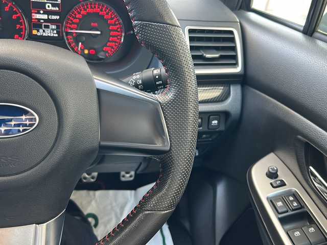 スバル ＷＲＸ ＳＴＩ STI 神奈川県 2014(平26)年 7.4万km ダークグレーメタリック 4WD/6速MT/純正ディーラーナビ(CD/DVD/SD/USB/フルセグTV)/バックカメラ/プッシュスタート/STIシート/STI18インチアルミ/ハーフレザーシート/D席パワーシート/ETC/横滑り防止装置/オートライト/フォグランプ/純正フロアマット/ドアバイザー/ステアリングスイッチ/電動格納ウィンカーミラー/ISOFIX/スペアキー×1/保証書/取扱説明書