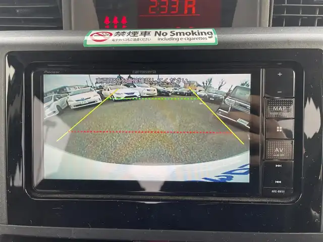 トヨタ ルーミー X 神奈川県 2021(令3)年 11.5万km パールホワイトⅢ (株)IDOMが運営する【じしゃロン秦野店】の自社ローン専用車両になります。こちらは現金またはオートローンご利用時の価格です。自社ローンご希望の方は別途その旨お申付け下さい/社外メモリナビ／Ｂｌｕｅｔｏｏｔｈ／ＵＳＢ／ＡＭＦＭ/バックカメラ/ＥＴＣ/片側パワースライドドア/衝突軽減ブレーキ/パーキングセンサー/スマートキー/オートライト/アイドリングストップ/フロアマット/純正ホイールキャップ