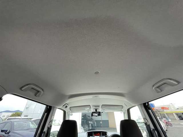 トヨタ ルーミー X 神奈川県 2021(令3)年 11.5万km パールホワイトⅢ (株)IDOMが運営する【じしゃロン相模原店】の自社ローン専用車両になります。こちらは現金またはオートローンご利用時の価格です。自社ローンご希望の方は別途その旨お申付け下さい/社外メモリナビ／Ｂｌｕｅｔｏｏｔｈ／ＵＳＢ／ＡＭＦＭ/バックカメラ/ＥＴＣ/片側パワースライドドア/衝突軽減ブレーキ/パーキングセンサー/スマートキー/オートライト/アイドリングストップ/フロアマット/純正ホイールキャップ