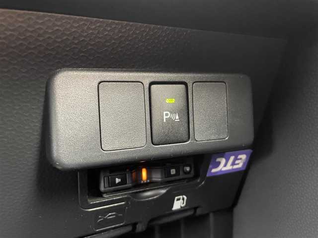 トヨタ ルーミー X 神奈川県 2021(令3)年 11.5万km パールホワイトⅢ (株)IDOMが運営する【じしゃロン相模原店】の自社ローン専用車両になります。こちらは現金またはオートローンご利用時の価格です。自社ローンご希望の方は別途その旨お申付け下さい/社外メモリナビ／Ｂｌｕｅｔｏｏｔｈ／ＵＳＢ／ＡＭＦＭ/バックカメラ/ＥＴＣ/片側パワースライドドア/衝突軽減ブレーキ/パーキングセンサー/スマートキー/オートライト/アイドリングストップ/フロアマット/純正ホイールキャップ