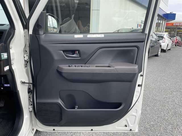 トヨタ ルーミー X 神奈川県 2021(令3)年 11.5万km パールホワイトⅢ (株)IDOMが運営する【じしゃロン相模原店】の自社ローン専用車両になります。こちらは現金またはオートローンご利用時の価格です。自社ローンご希望の方は別途その旨お申付け下さい/社外メモリナビ／Ｂｌｕｅｔｏｏｔｈ／ＵＳＢ／ＡＭＦＭ/バックカメラ/ＥＴＣ/片側パワースライドドア/衝突軽減ブレーキ/パーキングセンサー/スマートキー/オートライト/アイドリングストップ/フロアマット/純正ホイールキャップ