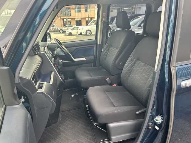 トヨタ ルーミー カスタムG－T 神奈川県 2017(平29)年 9.5万km ターコイズブルーマイカメタリック ワンオーナー/プッシュスタート/ビルトインETC/純正SDナビ/AM/FM/DISC/Bluetooth接続/地デジTV/クルーズコントロール/プリクラッシュ/アラウンドビューモニター/前席シートヒーター/横滑り防止装置/車線逸脱防止装置/オートライト/LEDライト/フォグライト/電動格納ミラー