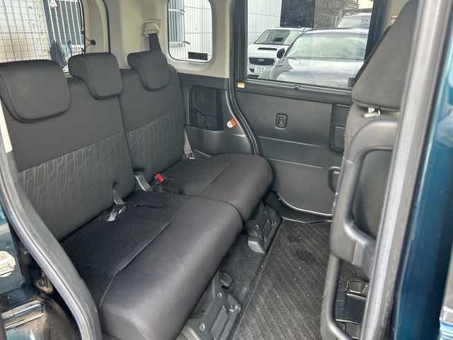 トヨタ ルーミー カスタムG－T 神奈川県 2017(平29)年 9.5万km ターコイズブルーマイカメタリック ワンオーナー/プッシュスタート/ビルトインETC/純正SDナビ/AM/FM/DISC/Bluetooth接続/地デジTV/クルーズコントロール/プリクラッシュ/アラウンドビューモニター/前席シートヒーター/横滑り防止装置/車線逸脱防止装置/オートライト/LEDライト/フォグライト/電動格納ミラー