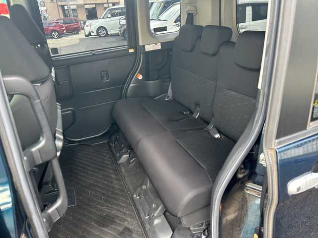 トヨタ ルーミー カスタムG－T 神奈川県 2017(平29)年 9.5万km ターコイズブルーマイカメタリック ワンオーナー/プッシュスタート/ビルトインETC/純正SDナビ/AM/FM/DISC/Bluetooth接続/地デジTV/クルーズコントロール/プリクラッシュ/アラウンドビューモニター/前席シートヒーター/横滑り防止装置/車線逸脱防止装置/オートライト/LEDライト/フォグライト/電動格納ミラー