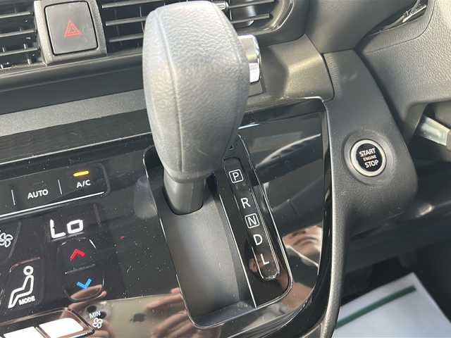 日産 ルークス ハイウェイスター X 沖縄県 2020(令2)年 5.7万km アッシュブラウンM 純正ナビ/（ＡＭ／ＦＭ／ＣＤ／ＤＶＤ／ＢＴ）/フルセグTV/全方位カメラ/バックカメラ　/前後ドラレコ　/衝突軽減装置/ハイビームアシスト　/後席エアコン　/片側パワースライドドア　/ビルトインＥＴＣ　/オートライト/オートエアコン/スマートキー/プッシュスタート/純正フロアマット