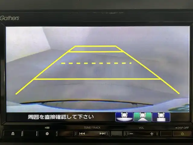ホンダ フリード ハイブリット G ホンダセンシング 佐賀県 2022(令4)年 5.2万km プラチナホワイトパール 純正７型ナビ/(TV/CD/DVD/Bluetooth)/衝突被害軽減ブレーキ/バックカメラ/前後ドライブレコーダー/コーナーセンサー/レーンアシスト/追従型クルーズコントロール/両側パワースライドドア/シートヒーター/ハーフレザーシート/純正１５インチアルミホイール/純正フロアマット/ＬＥＤヘッドライト/オートライト/ビルトインETC/ドアバイザー/先行車発進告知機能/標識認識機能/横滑り防止機能/盗難防止装置