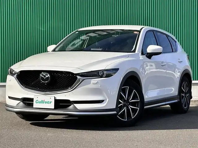 マツダ ＣＸ－５ XD Lパッケージ 宮城県 2019(平31)年 14万km スノーフレイクホワイトパールマイカ 360度ビューモニター/フロントパーキングセンサー/DVD/CD/地デジTV/＝＝＝/4WD/アドバンストスマートシティブレーキサポート/後退時スマートシティブレーキサポート/誤発進抑制機能/スマートブレーキサポート/レーダークルーズコントロール/ブラインドスポットモニタリング/車線逸脱警報システム/レーンキープアシストシステム/リアパーキングセンサー/ドライバーアテンションアラート/純正ナビ/(フルセグTV/CD/DVD/SD/BT/USB/AUX)/ドライブレコーダー前後/ETC/ステアリングヒーター/シートヒーター(D＋N席)/メモリー付きパワーシート/パワーバックドア/デュアルオートエアコン/MTモード付AT/オートホールド/革巻きステアリング/ステアリングスイッチ/オートライト/アイドリングストップ/プッシュスタート＆スマートキー/ウインカー付き電動格納ミラー/アダプティブLEDヘッドライト/フォグランプ/純正フロアマット/純正19インチAW/スタットレスタイヤ積み込み