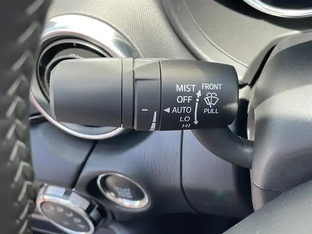 マツダ ロードスター ブラウン トップ 千葉県 2022(令4)年 0.1万km スノーフレイクホワイトパールマイカ 純正ナビ　/ブラウンレザーシート　/ＣＤ・ＤＶＤプレーヤー　/フルセグＴＶ　/スマートフォン連携　/Ｂｌｕｅｔｏｏｔｈ　/シートヒーター　/レーダークルーズコントロール/衝突被害軽減ブレーキ　/ＢＳＭ　/車線逸脱警報　/リアパーキングセンサー　/LEDヘッドライト/純正16インチAW/禁煙