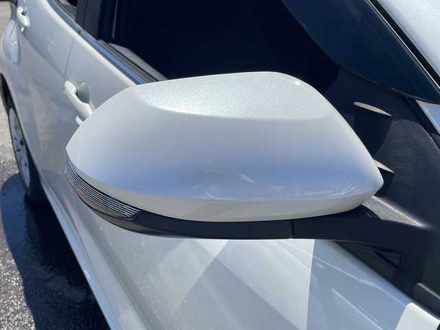 トヨタ ヤリス Z 福島県 2020(令2)年 6.4万km ホワイトパールクリスタルシャイン 4WD 純正ディスプレイオーディオ  Bluetooth フルセグTV 衝突軽減ブレーキ オートクルーズ ETC シートヒーター クリアランスソナー LEDヘッドライト 車線逸脱抑制装置 スマートキー