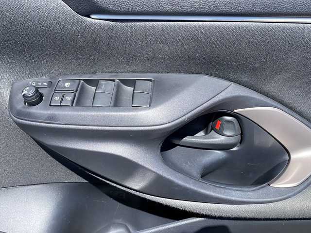 トヨタ ヤリス Z 福島県 2020(令2)年 6.4万km ホワイトパールクリスタルシャイン 4WD 純正ディスプレイオーディオ  Bluetooth フルセグTV 衝突軽減ブレーキ オートクルーズ ETC シートヒーター クリアランスソナー LEDヘッドライト 車線逸脱抑制装置 スマートキー
